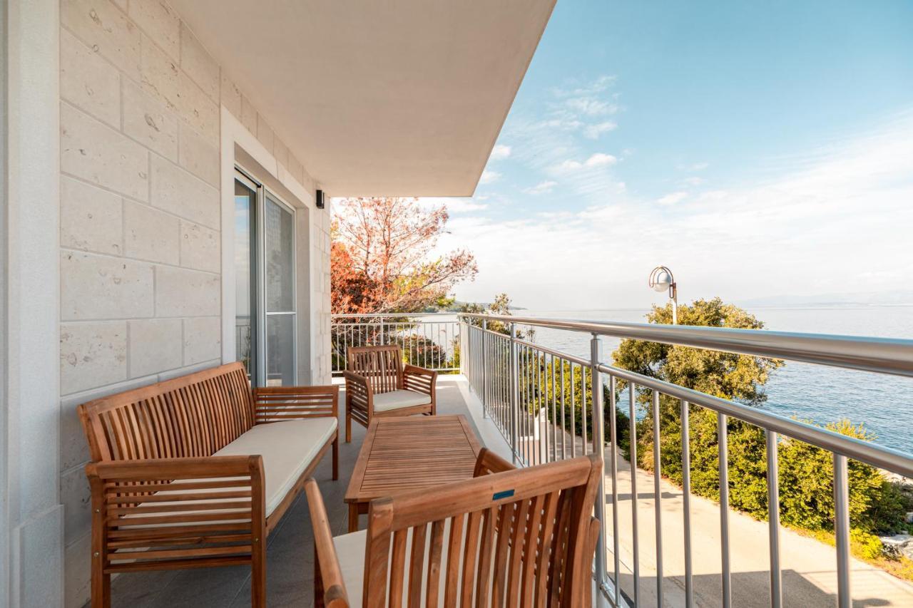 Vila Apartments Marina Blato  外观 照片