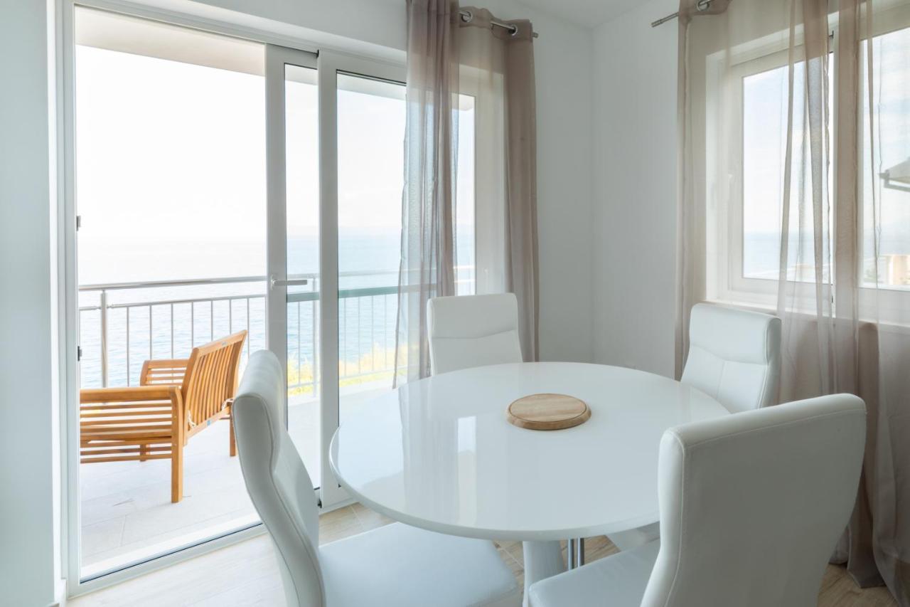 Vila Apartments Marina Blato  外观 照片