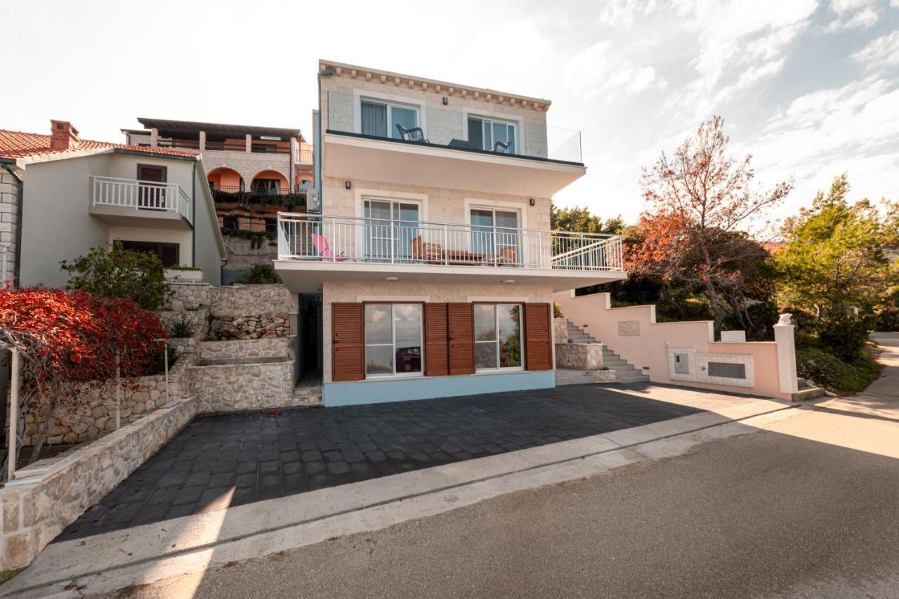 Vila Apartments Marina Blato  外观 照片